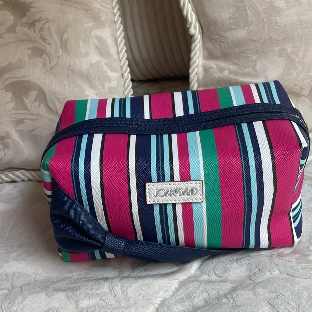 1246.‎ Joan & David 3 Piece Colorful Striped Cosmetic & Toiletry Bag Set. NWOT. - Picture 5 of 5